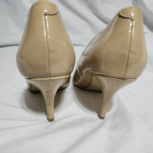 DANIEL AARON Beige Heels Size 9 - Picture 4 of 7